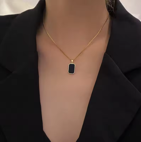 Minimalist Rectangular Pendant Necklace